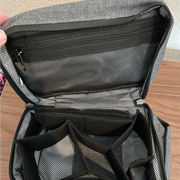 Gray make up, travel, electronic bag/storage - Picture 3 of 4